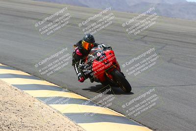 media/Apr-10-2022-SoCal Trackdays (Sun) [[f104b12566]]/Bowl (11am)/